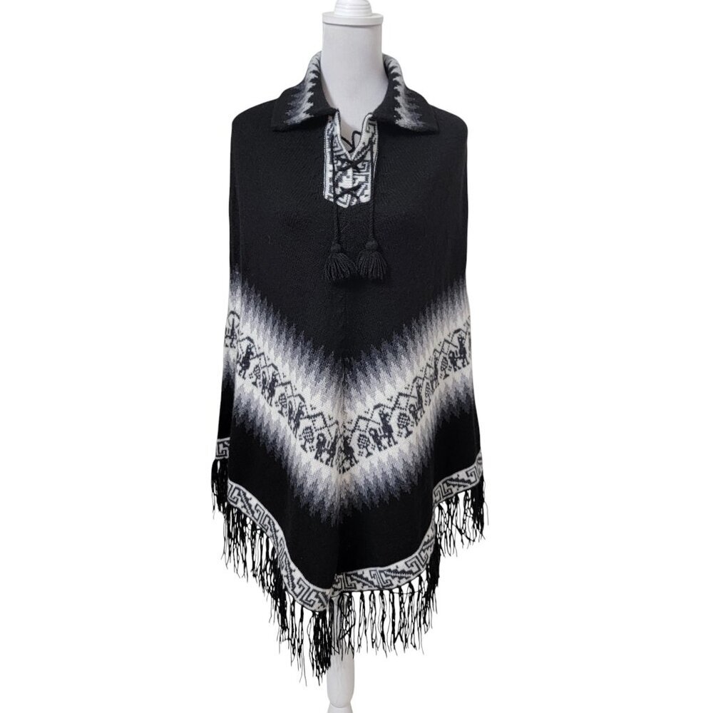 Alpaca Connection Size: One Size Black & White Alpaca Fringed Knit Poncho